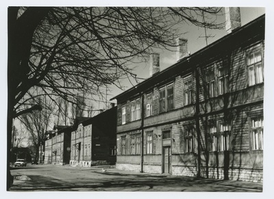 Tallinn. Old double wooden houses Vilmsi tn 39, 37, 35  duplicate photo