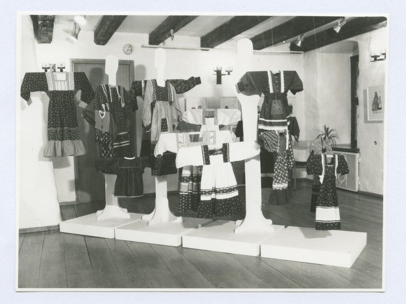 Museum: "The exhibition of art for children and grandchildren"