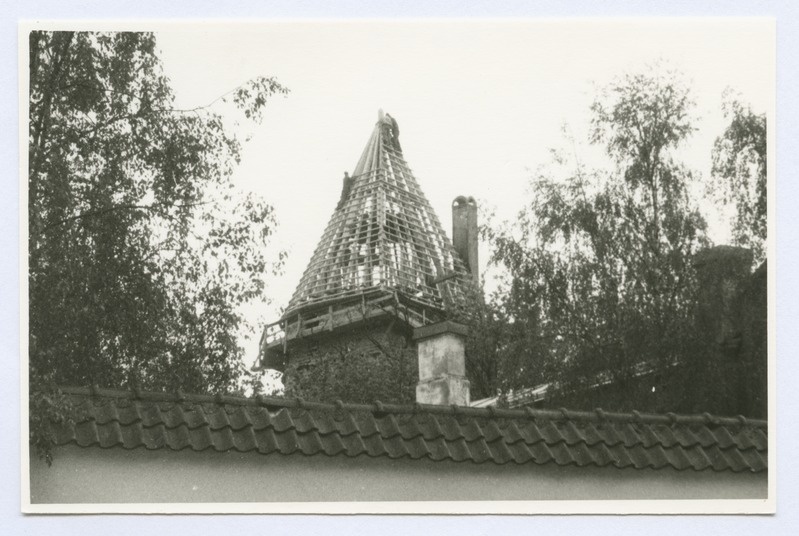 Tallinn. The tower behind the monks. View to the top of the tower in ordering