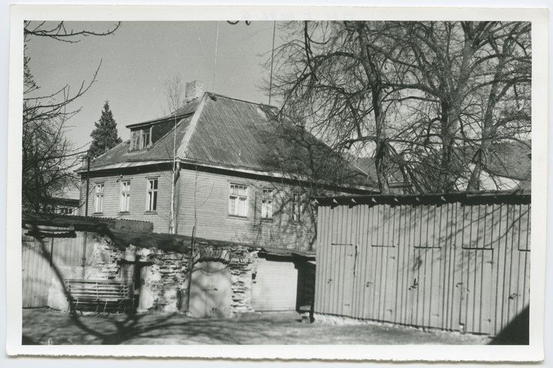 Sakala t. 11 dwelling house
