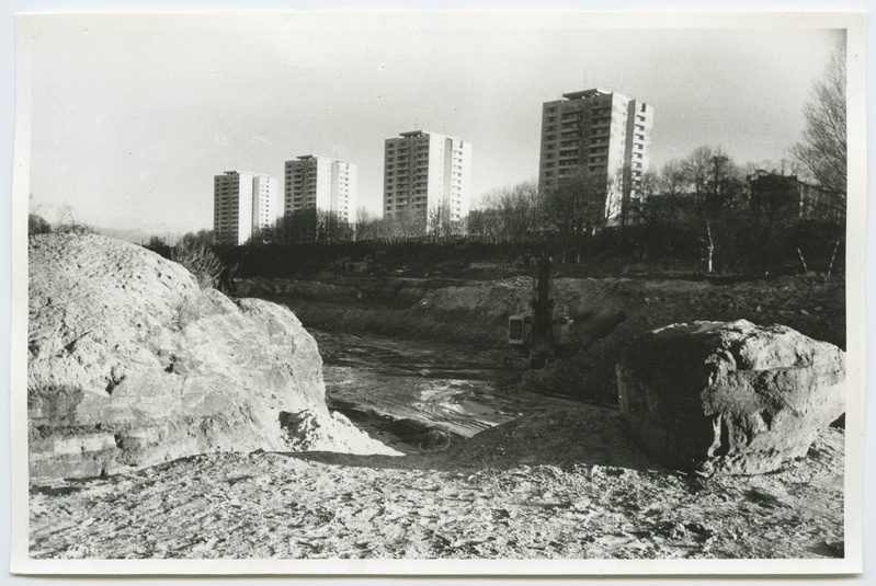 Construction of October Road