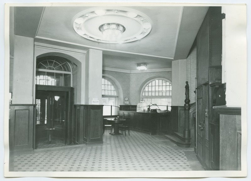 Tallinn, Commercial Bank, view of the cash room.
