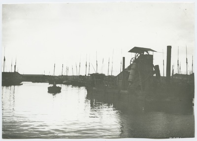 The port of Tallinn, in the forefront of the deepener, in the back of the sails, about 1910.  duplicate photo