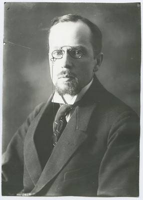 Photo. Johannes Parikas  duplicate photo