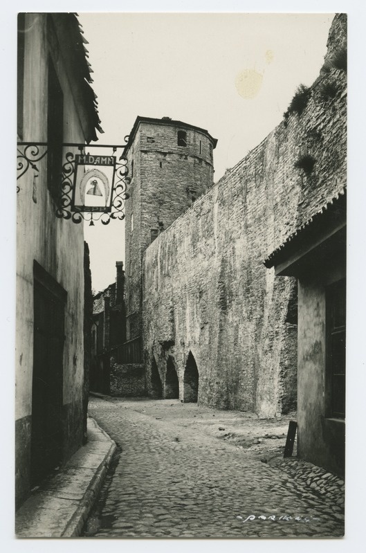 View of the wall between the street by Viru Street towards the wall between the road.