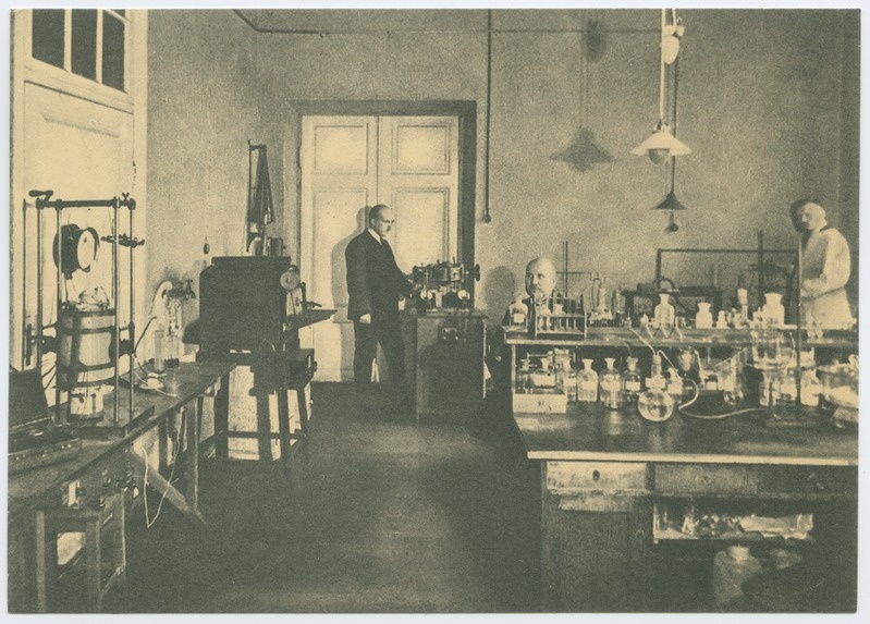 Postcard set "Tallinna Tehnikm, Tallinn University of Technology", 16 tonned postcards.