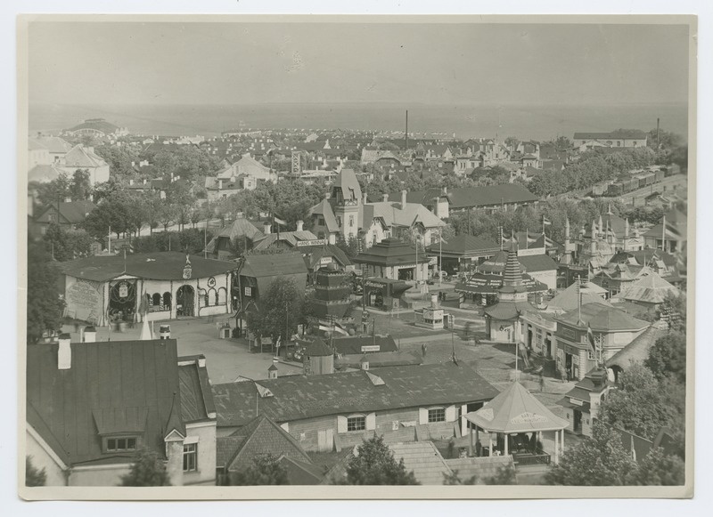 View of the exhibition area by Toompea.