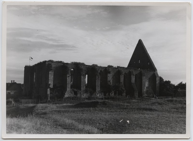 The ruins of the Pirita monastery.