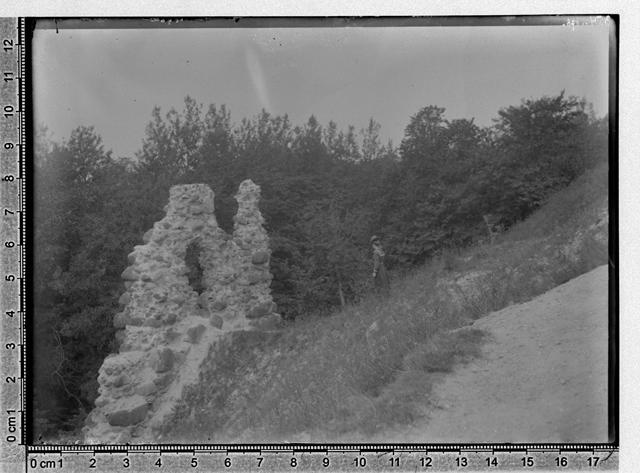 Ruins of Viljandi Castle 1898