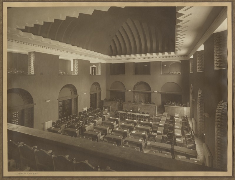 Riigikogu meeting hall