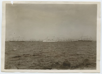 Ships with Nikolai II and Wilhelm II arrived in Tallinn.  duplicate photo