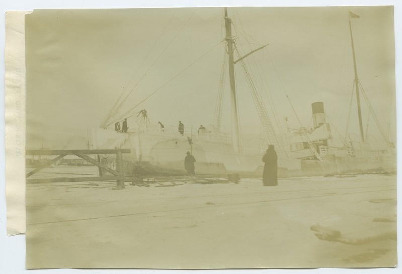 Tallinn, port in winter.