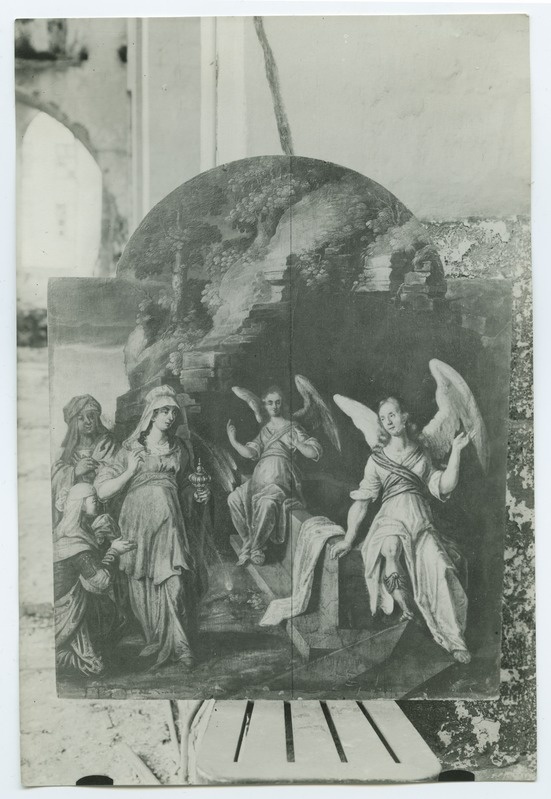 Women on the grave of Christ, oil painting in the Niguliste Church.