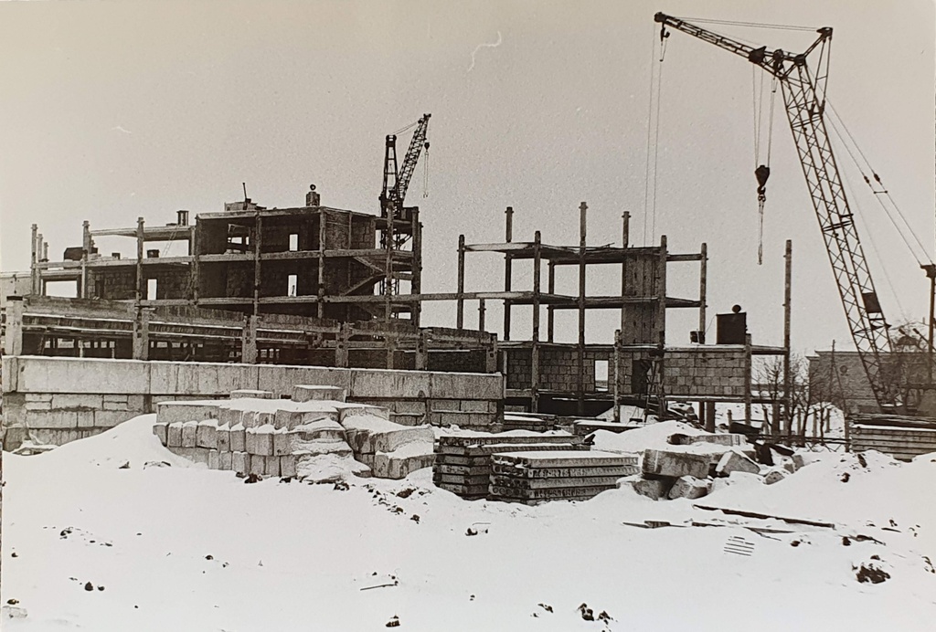 Construction of Tallinn 13th month