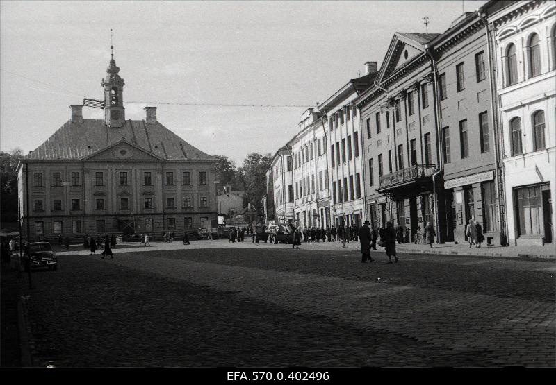 View of Tartu Raekoja Square.