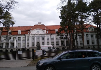 Mothers and Rinnalaste koda Nõmmel, rear side rephoto