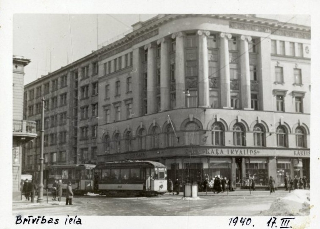 Riga. Crossing of Freedom Street and Elizabeth Street, Freedom Street