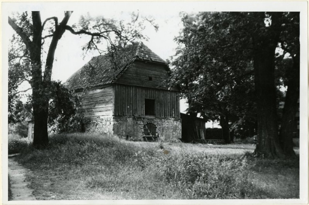 Riga. Household building in Lucavsala Manor