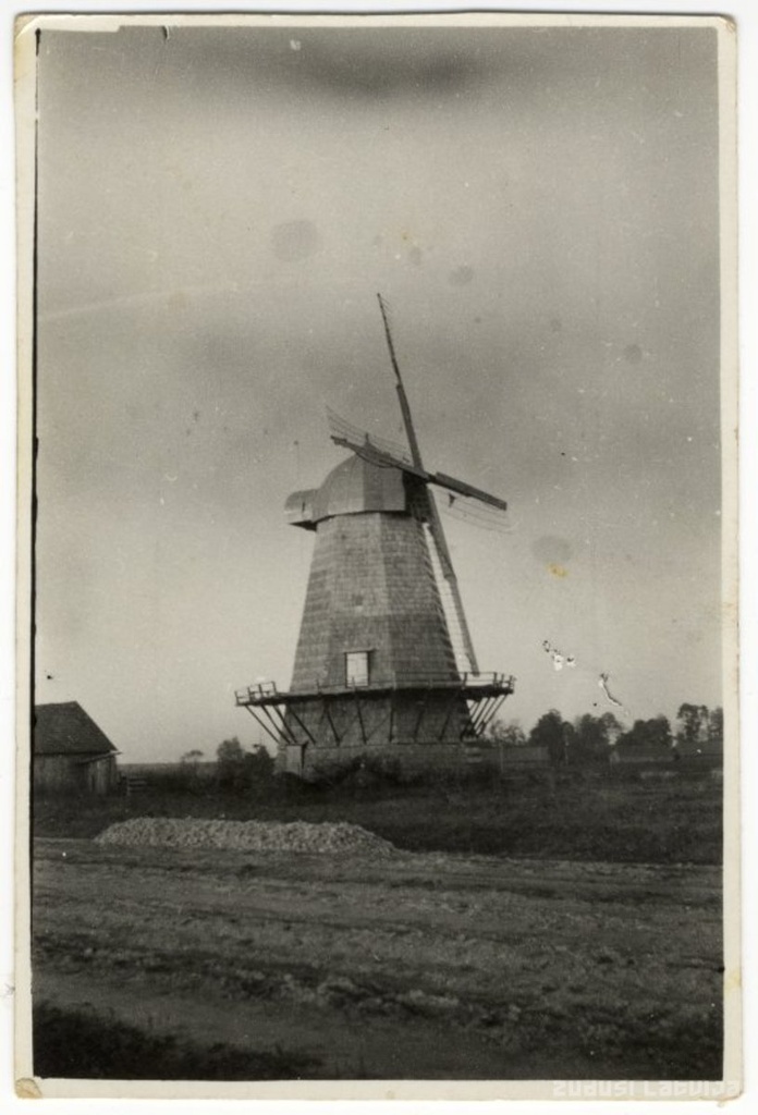 Rain windmills in Cerauksa