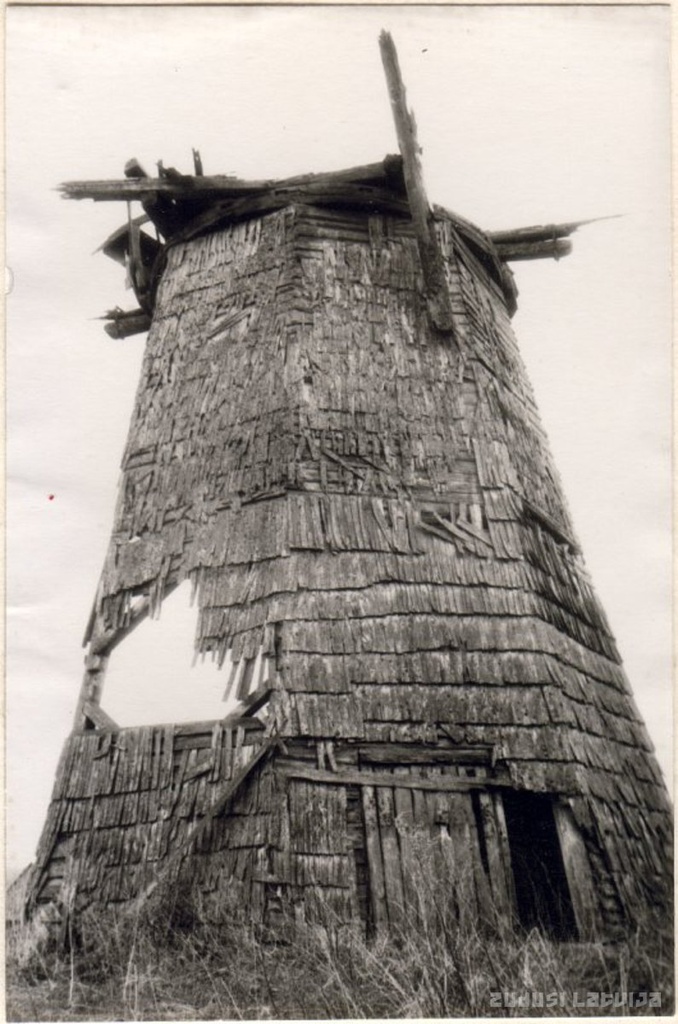 Bruknas Windburnava Bauska municipality in Dāviņu parish