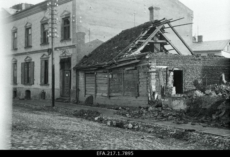 The ruins of the house.