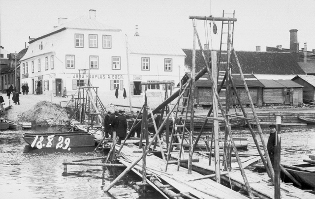 Construction works of Tartu watervärk (?)