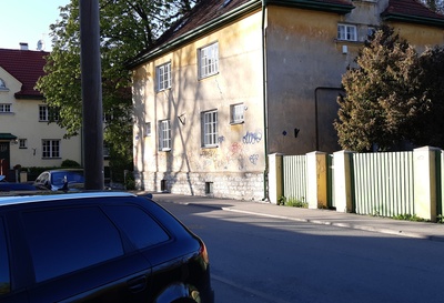 Tallinn, Veerenni-Ristiku street bus. rephoto