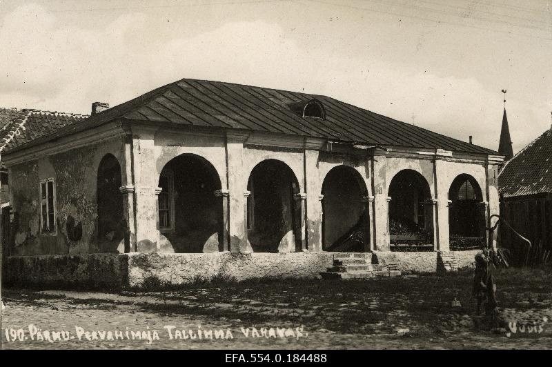 Former headquarter house on the corner of Tallinn and King Street, (for the press office "News").