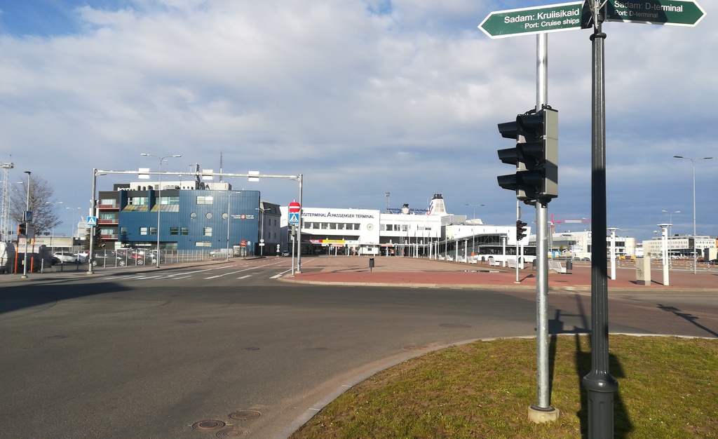 Sadama tänav Tallinnas rephoto