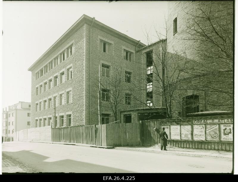 New building of Tallinn Women's School in Tõnismäe.