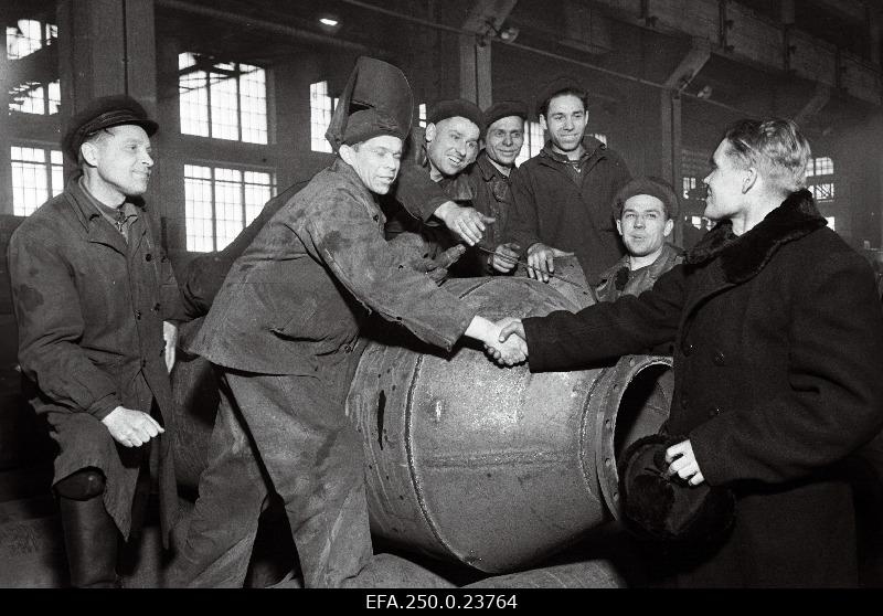 The driver of the new lands, the boiler m. Vassiljev (best) of the Tallinn Machine Engineering Factory will say goodbye to its members of the brigade.