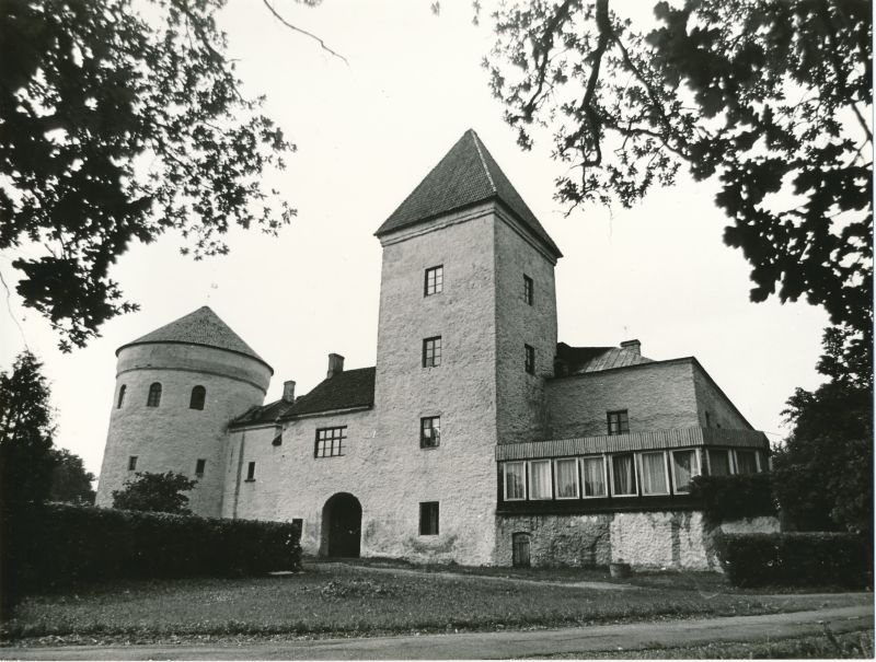 Photo. Koluvere Castle. 26.06.1980
