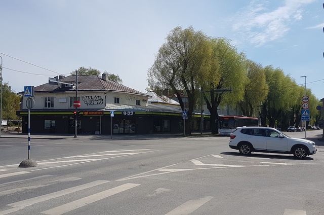 Street in Tallinn rephoto