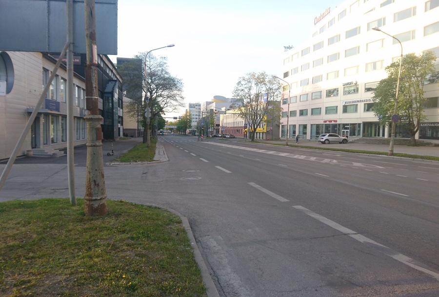 Cutting the road between Järva and Tondi rephoto
