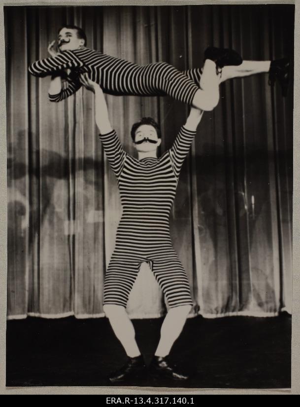 Dancers of Astoria restaurant. The restaurant Astoria was awarded in 1969 at the competition "Super Entrepreneur of Work and Service Culture" organized by the Trust of Tallinn Sööklate, Restaurants and Cafés.