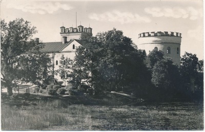 Photo. Koluvere Castle. U. 1930.  duplicate photo