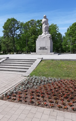 Jelgava. Monument for Jelgava liberators rephoto
