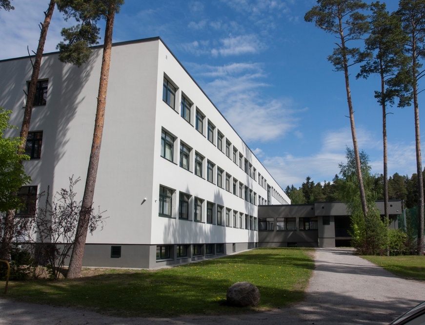 Elva gümnaasium, endine 2. keskkool, vaade tänavalt rephoto