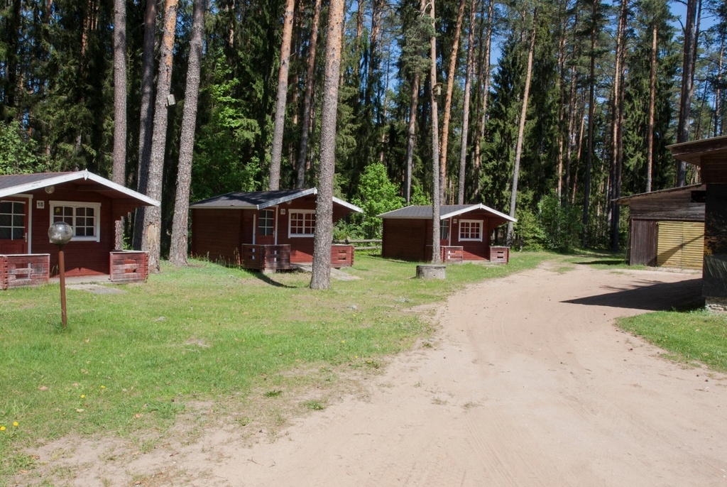 Elva Laskespordibaasi kämping rephoto