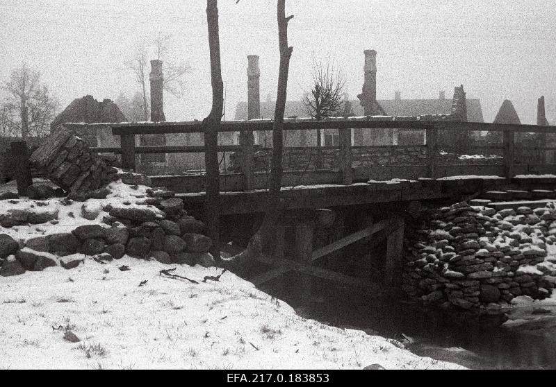 Improved bridge from Jõgeva Street over Põltsamaa river.