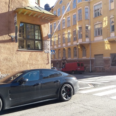 Katajanokankatu 3 - Luotsikatu 10. As. Oy Norma. Arkkitehti Werner von Essen, 1903. rephoto