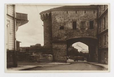 Big Rannagate in Tallinn, 1928  duplicate photo