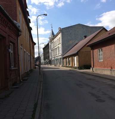Tartu mnt Viljandis, vaade piki tänavat rephoto