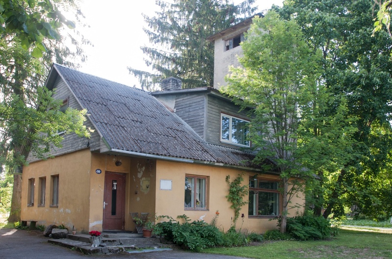 Aruküla raamatukogu rephoto