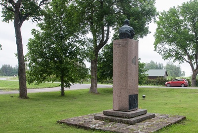 "Tõe ja õiguse päev" rephoto