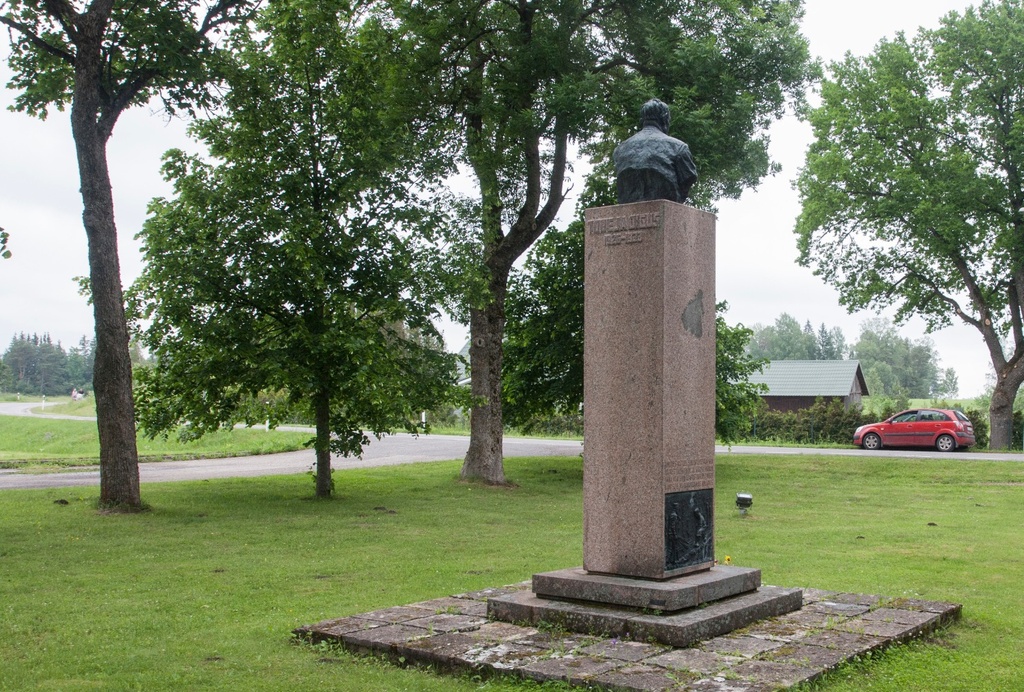 "Tõe ja õiguse päev" rephoto