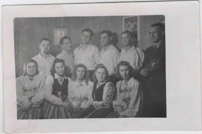 Taebla MTJ (traktorijaama) rahvatantsurühm 1948 või 1956  duplicate photo