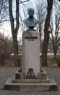 10.vi.35 in Põltsamaa : [K. a. Hermann] Memory pillar opening day rephoto