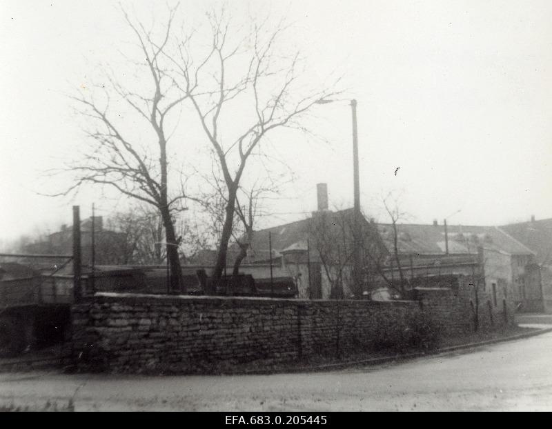 Car park on the a. Tisler Street above the former Jewish cemetery.
