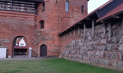 Dusetiškių students tour to Kaunas Castle 1932-06-16. rephoto